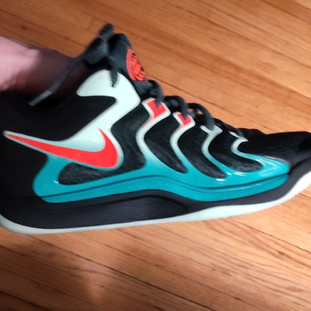 Kevin Durant Nike Black and Teal Sneakers with Red Highlights